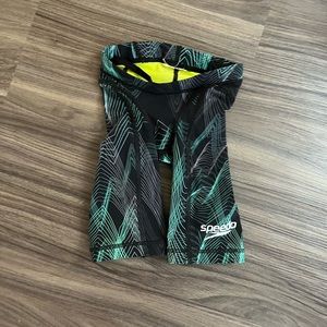 Speedo boy’s 12u Technical Swim Jammer - size 18